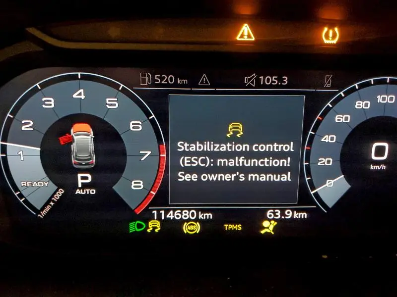 2020 AUDI Q3 PREMIUM  