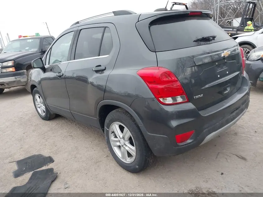 2020 CHEVROLET TRAX FWD LT