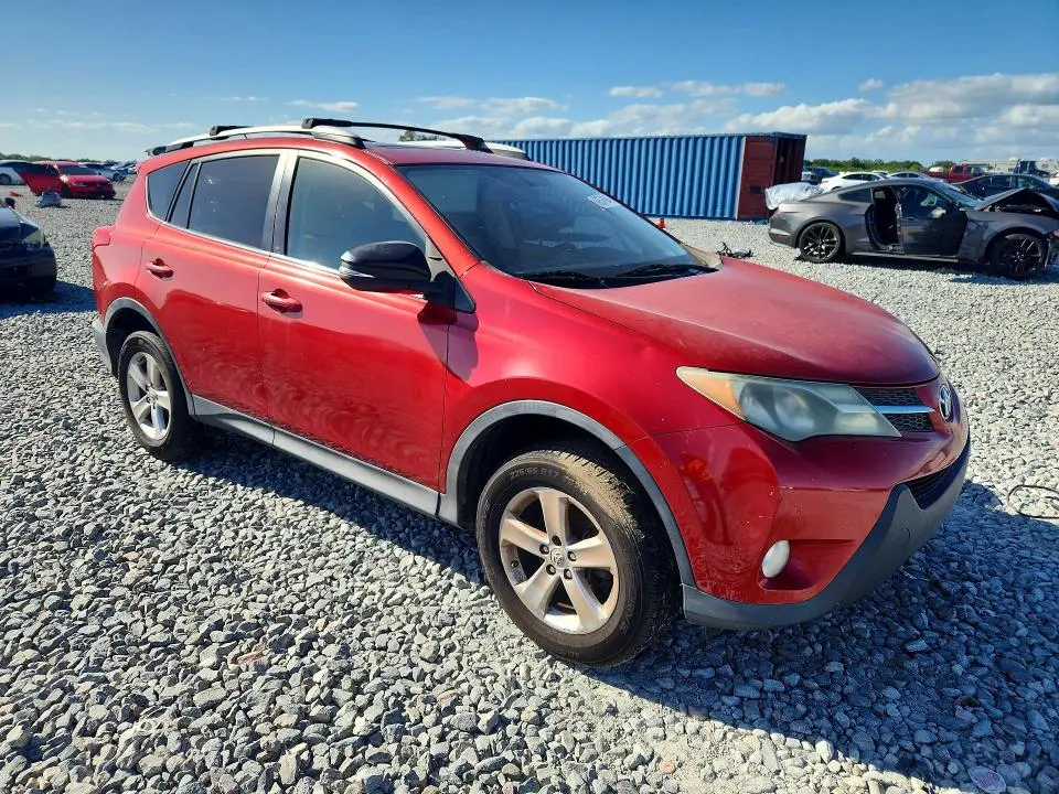 2013 TOYOTA RAV4 XLE  