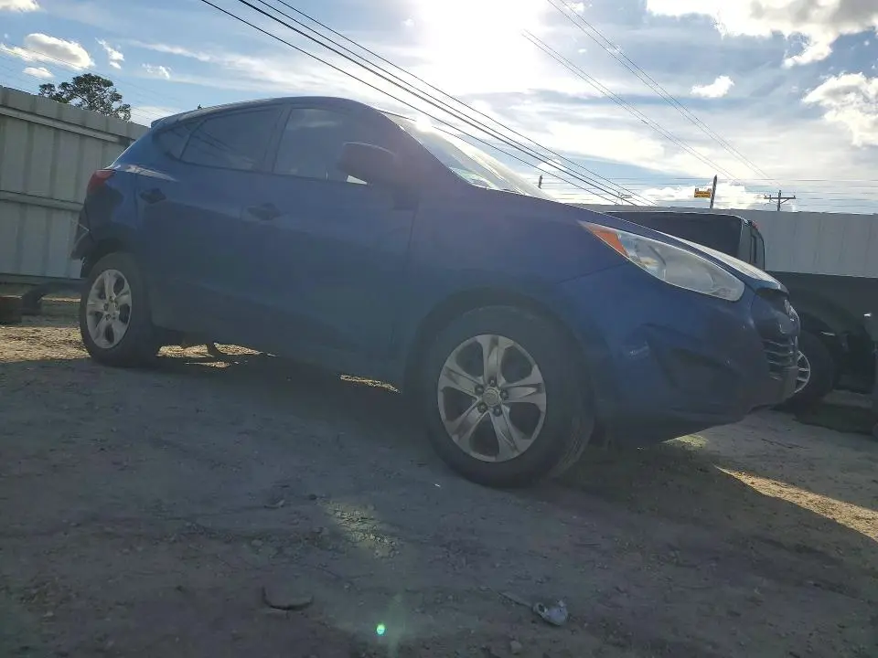 2013 HYUNDAI TUCSON GL  