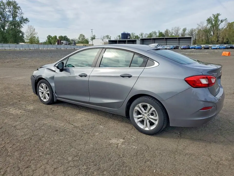 2019 CHEVROLET CRUZE LT  