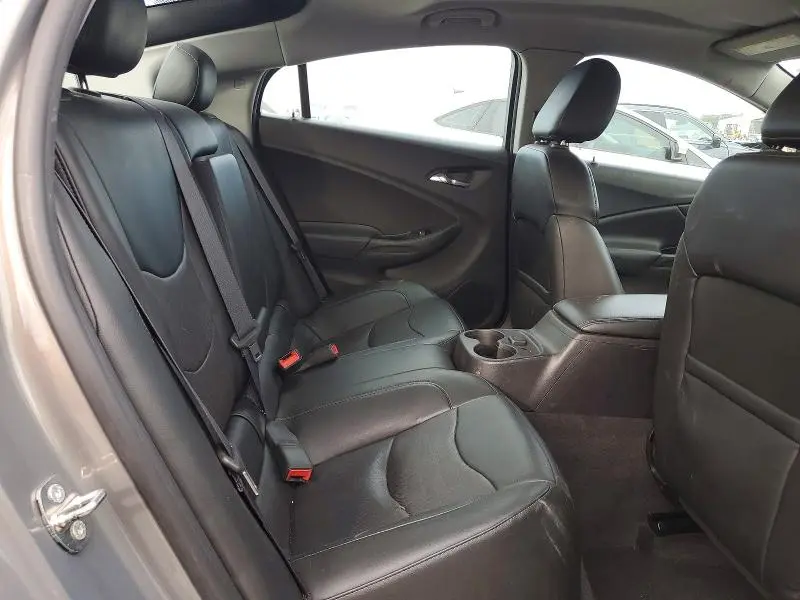 2017 CHEVROLET VOLT LT  
