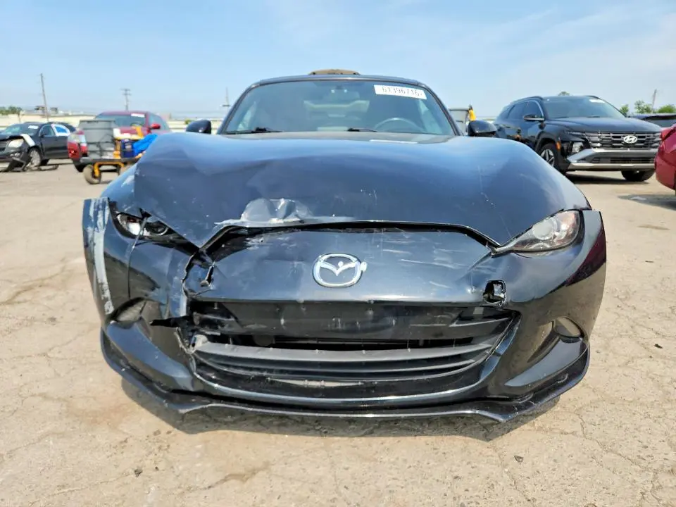 2017 MAZDA MX-5 MIATA CLUB  