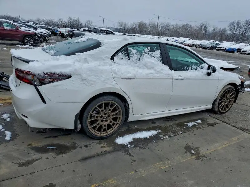 2024 TOYOTA CAMRY SE NIGHT SHADE  