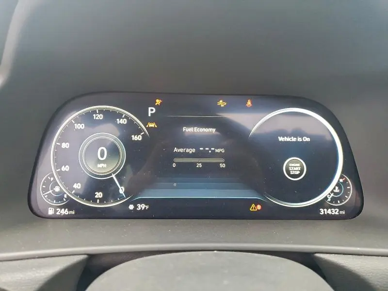 2023 HYUNDAI SONATA SEL PLUS  