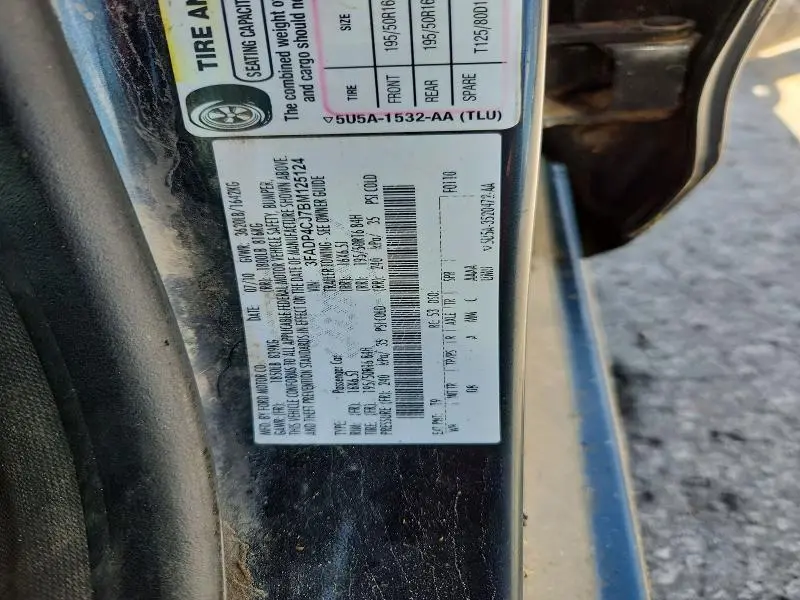 2011 FORD FIESTA SEL  
