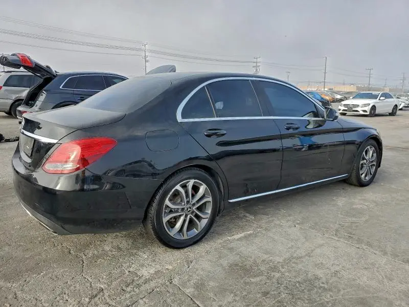 2017 MERCEDES-BENZ C 300  