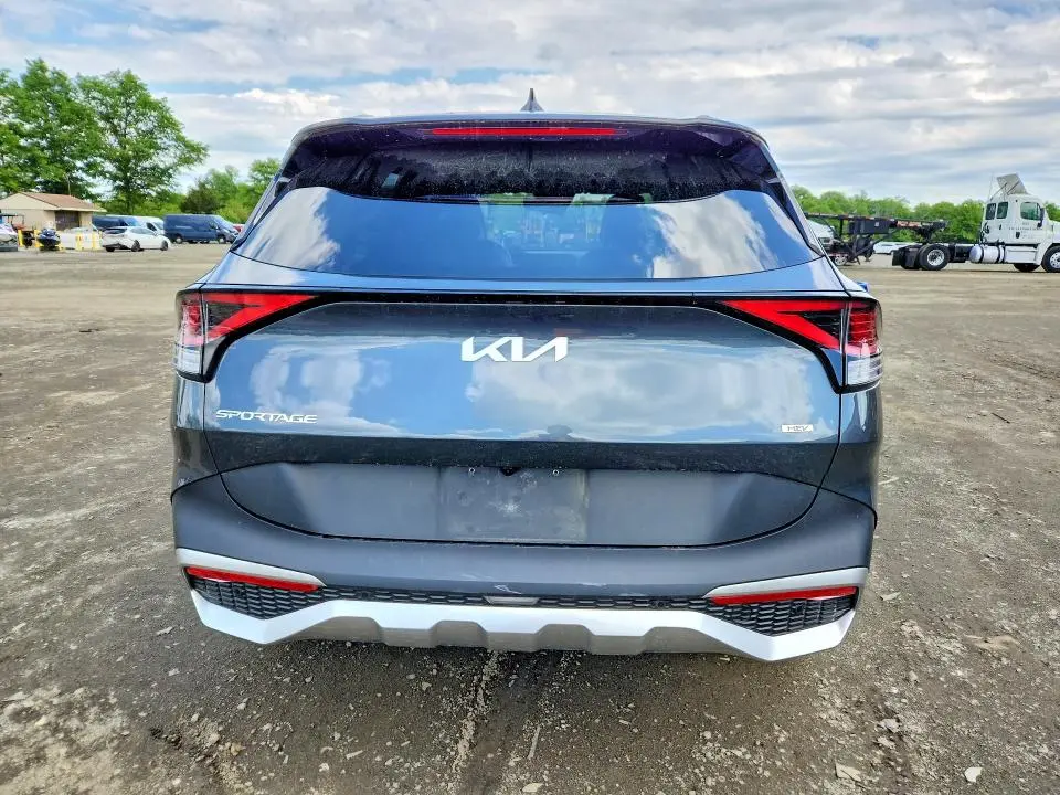 2023 KIA SPORTAGE EX  