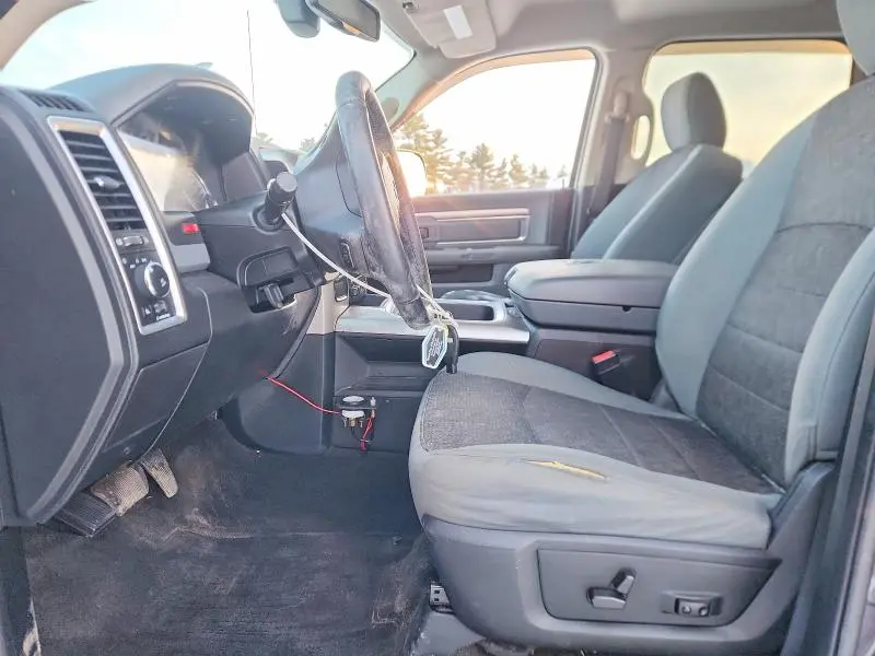 2017 RAM 2500 SLT  