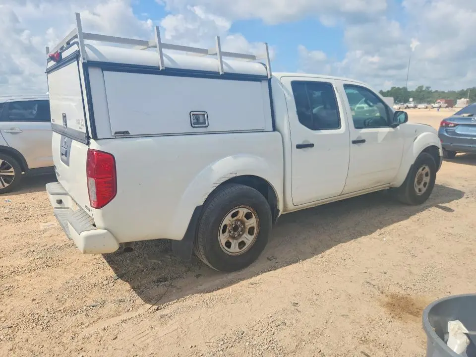 2017 NISSAN FRONTIER S  