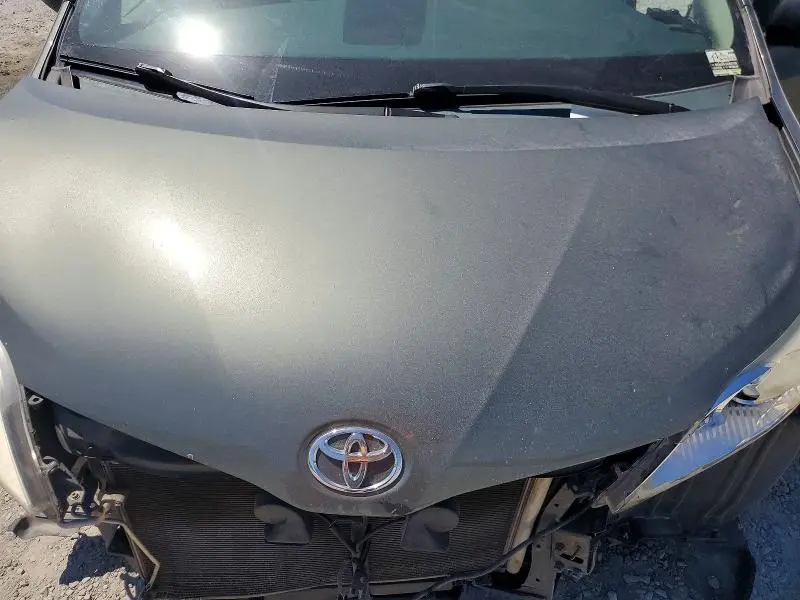 2013 TOYOTA SIENNA L 7-PASSENGER  