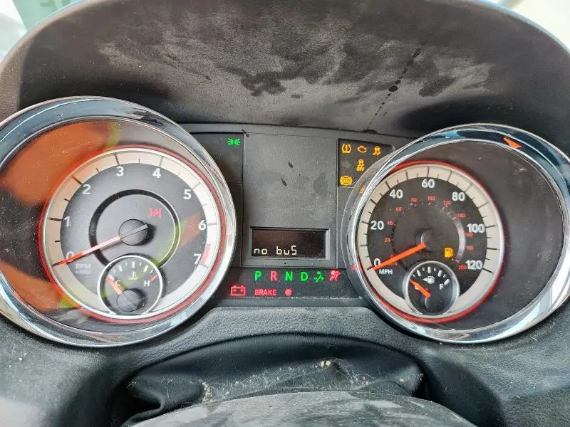 2016 DODGE GRAND CARAVAN SE  