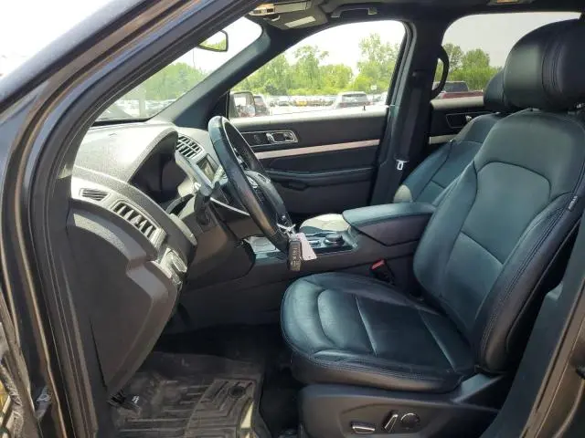 2017 FORD EXPLORER XLT  