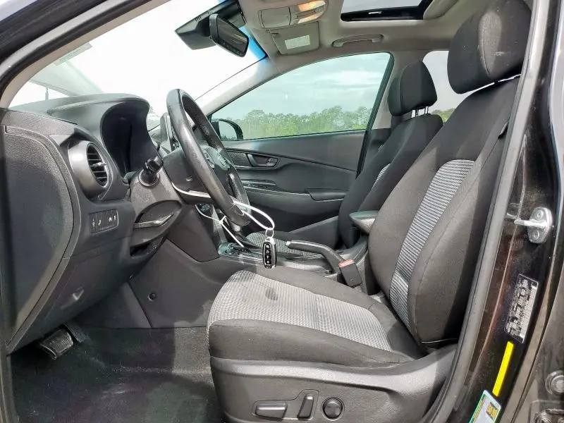 2021 HYUNDAI KONA SEL PLUS  