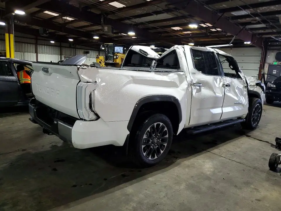 2026 TOYOTA TUNDRA   