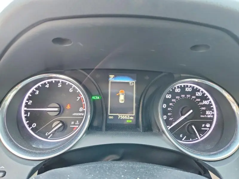2019 TOYOTA CAMRY LE  