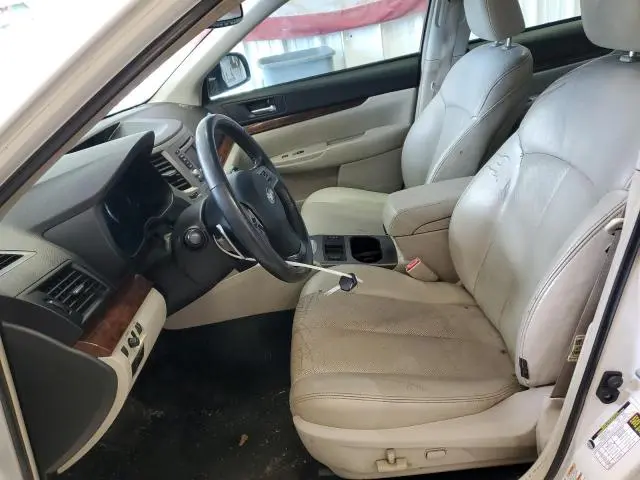 2013 SUBARU LEGACY 2.5I LIMITED  