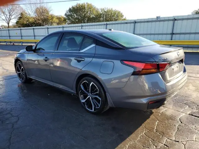 2024 NISSAN ALTIMA SR  
