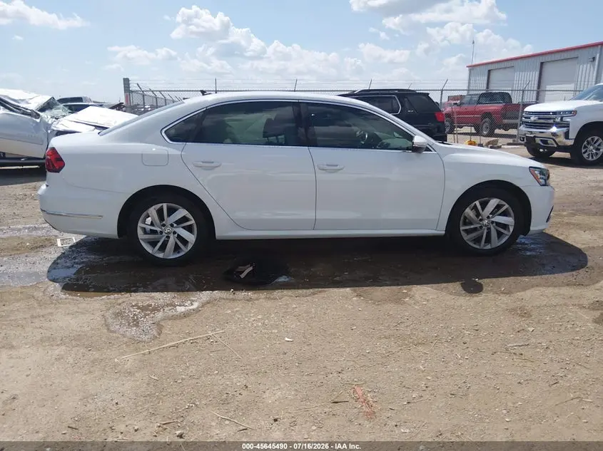 2018 VOLKSWAGEN PASSAT 2.0T SE
