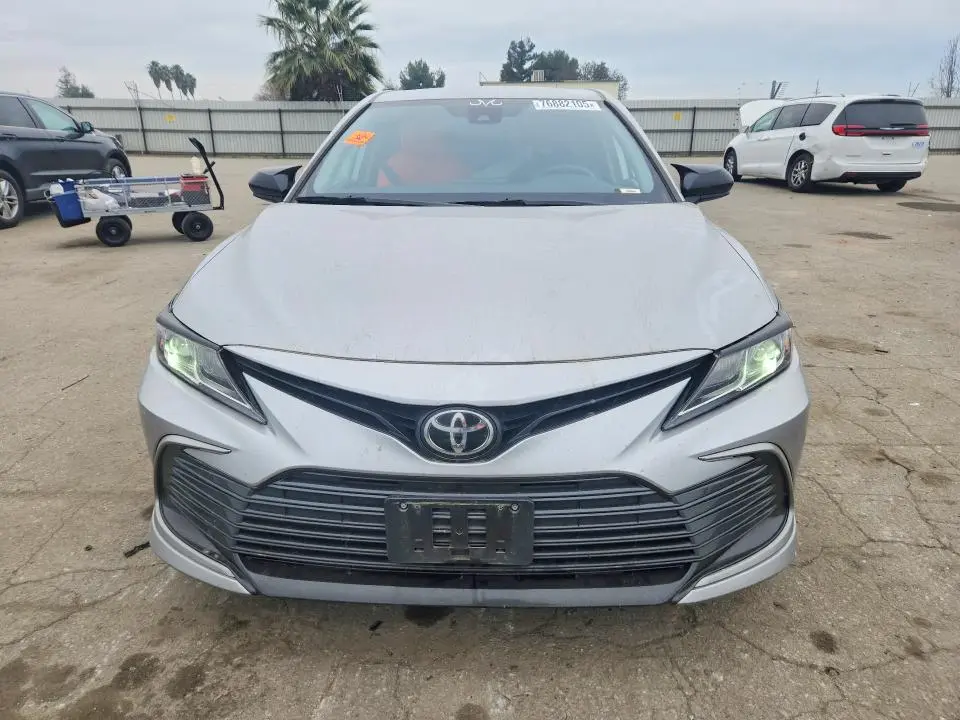 2021 TOYOTA CAMRY LE  