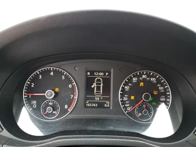 2014 VOLKSWAGEN PASSAT SE  