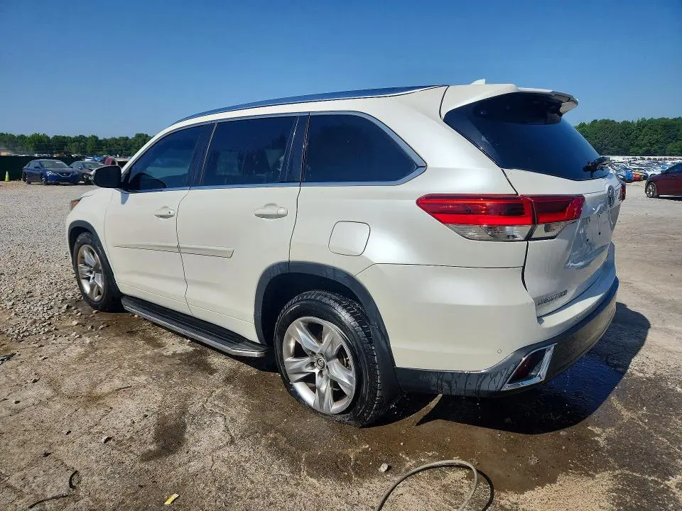 2017 TOYOTA HIGHLANDER LIMITED  