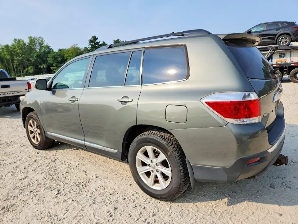 2012 TOYOTA HIGHLANDER BASE  