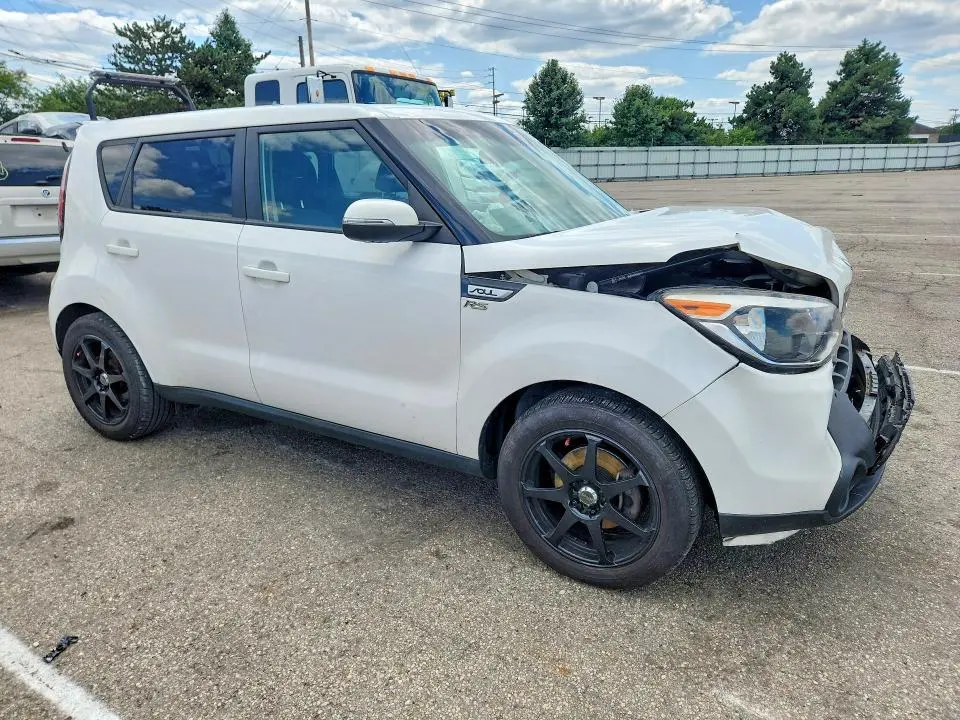 2014 KIA SOUL +  