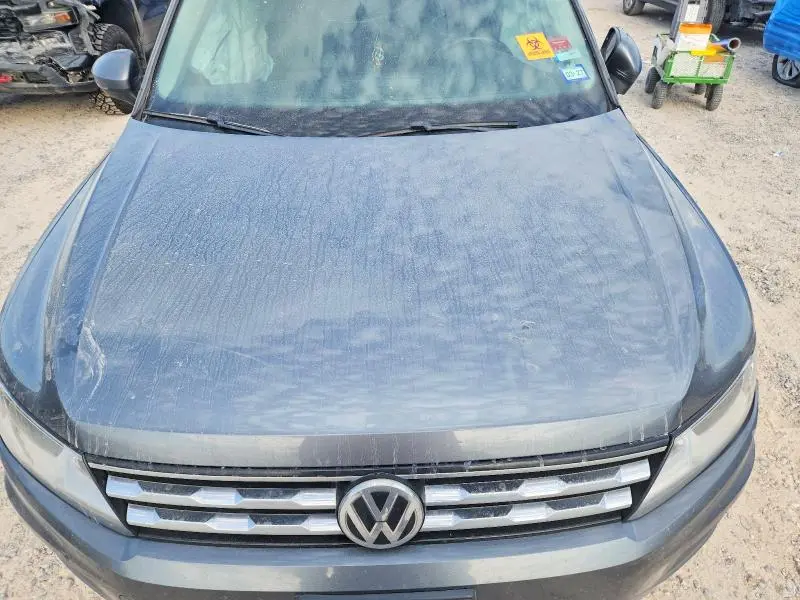 2018 VOLKSWAGEN TIGUAN SE  