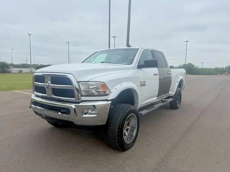 2017 RAM 2500 SLT  