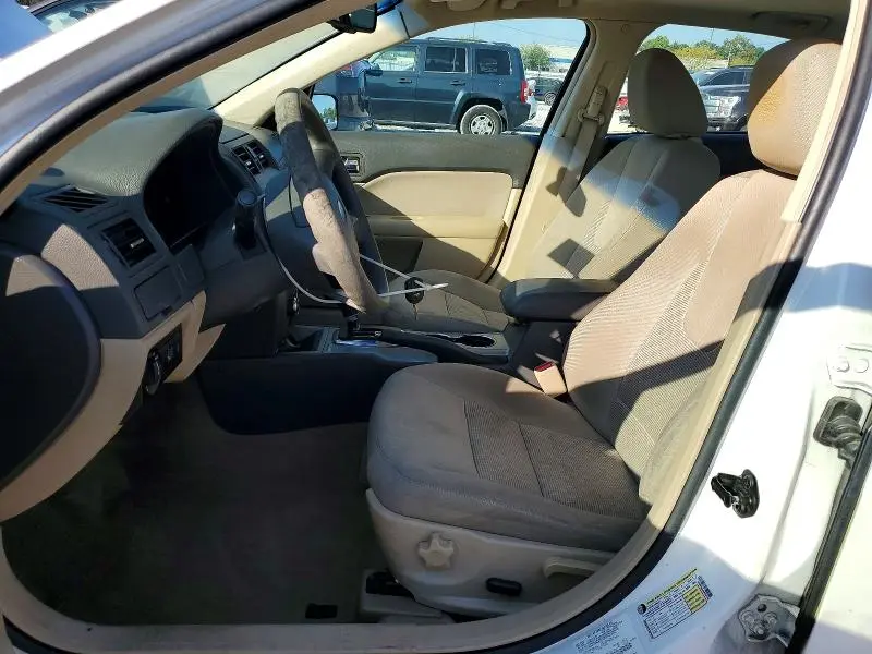 2010 FORD FUSION SE  