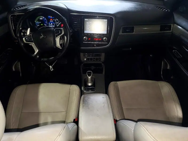 2022 MITSUBISHI OUTLANDER SEL  