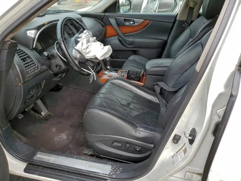 2010 INFINITI FX35   