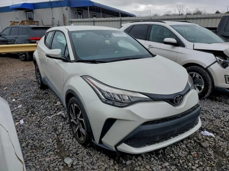 2021 TOYOTA C-HR XLE  