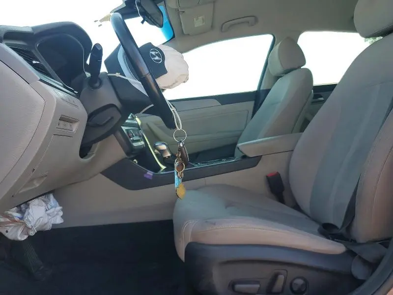 2019 HYUNDAI SONATA SEL  