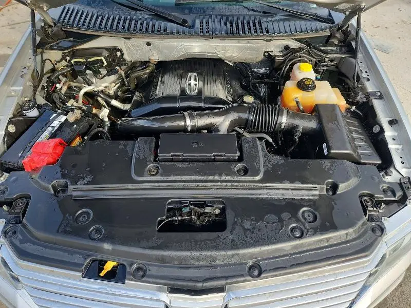 2016 LINCOLN NAVIGATOR RESERVE  