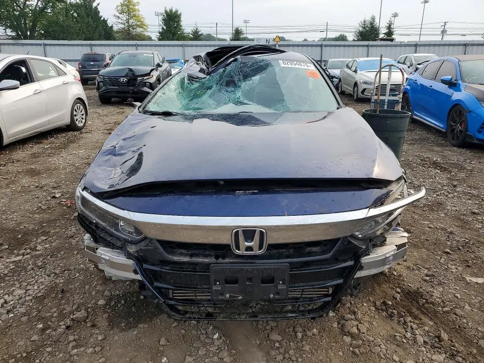 2020 HONDA ACCORD LX  