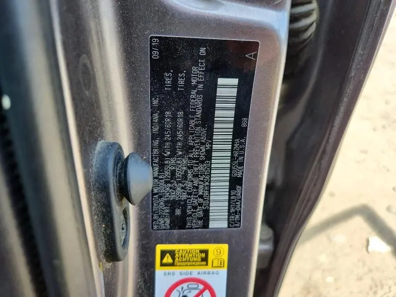 2019 TOYOTA HIGHLANDER XLE  