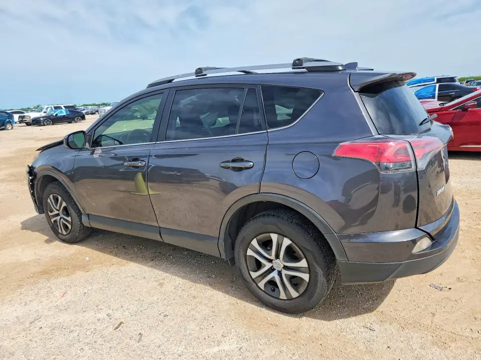 2018 TOYOTA RAV4 LE  