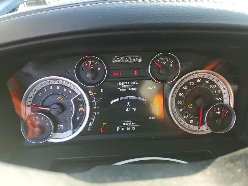 2013 RAM 1500 LARAMIE  
