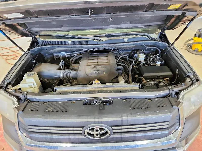 2015 TOYOTA TUNDRA SR5  
