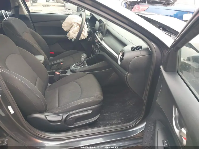 2021 KIA FORTE LXS