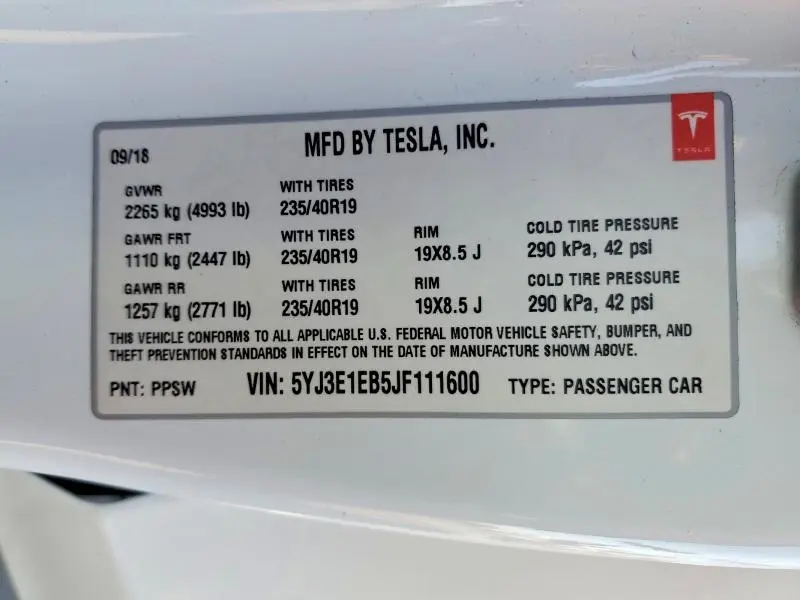 2018 TESLA MODEL 3   