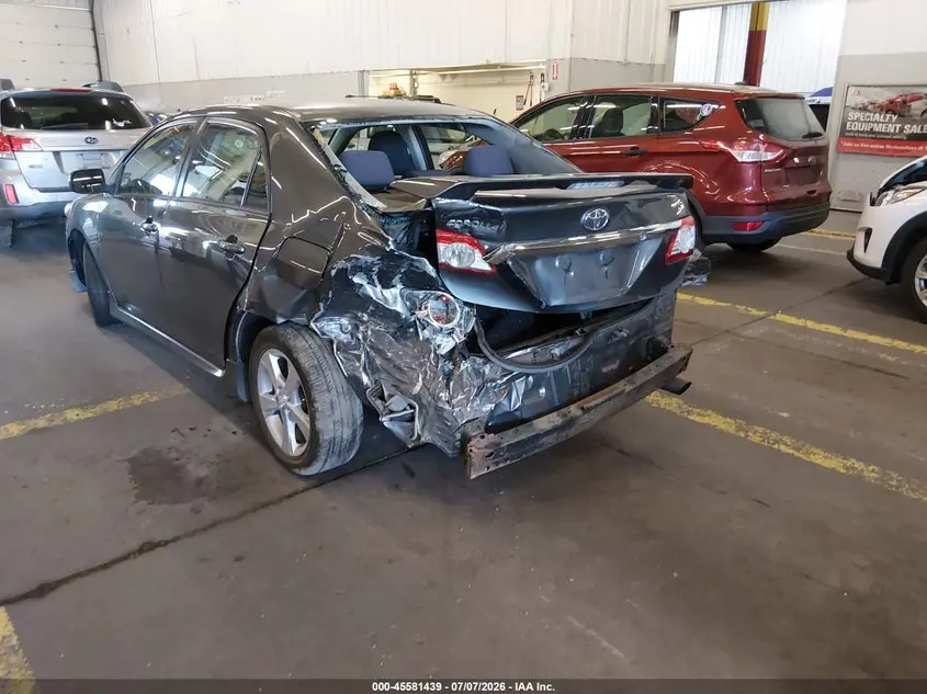 2013 TOYOTA COROLLA S