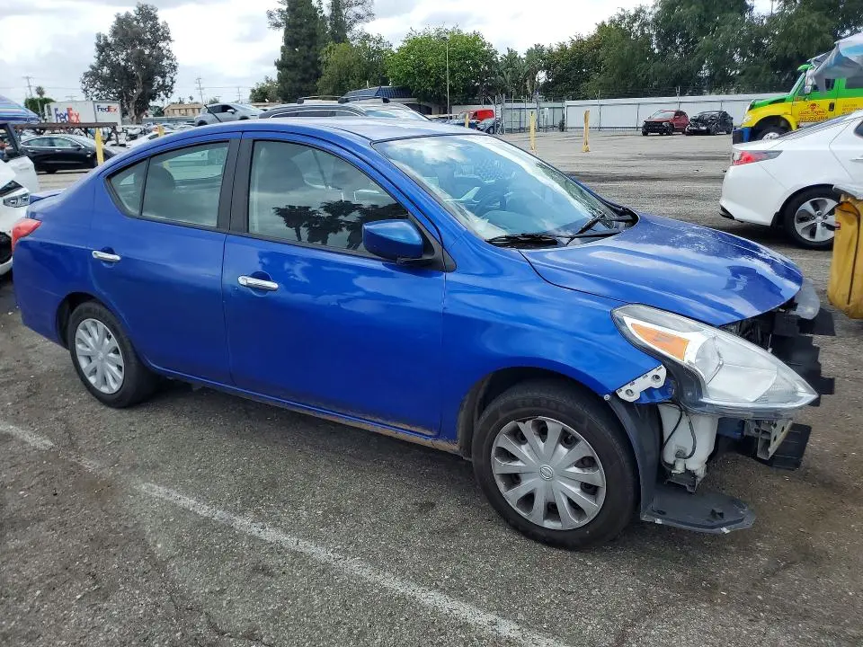 2015 NISSAN VERSA 1.6 SV  