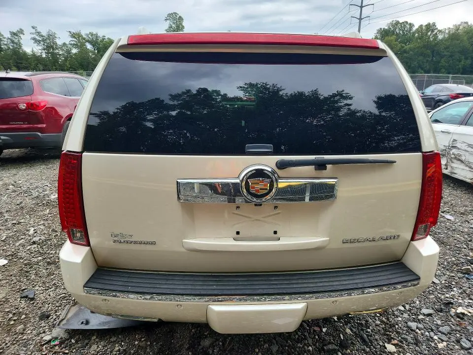 2013 CADILLAC ESCALADE ESV PLATINUM  