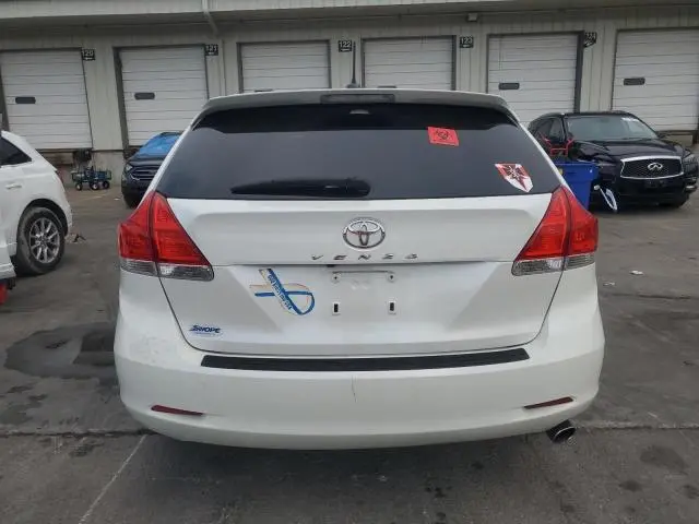 2010 TOYOTA VENZA