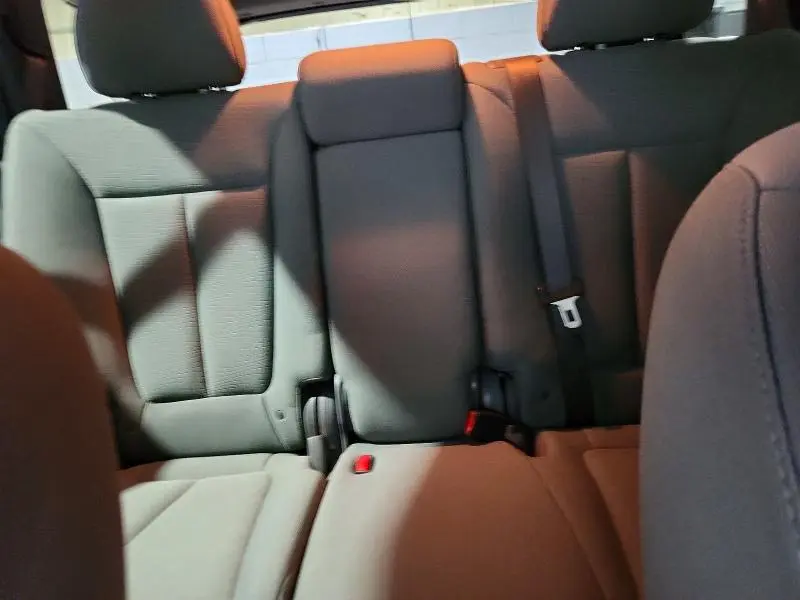 2011 HYUNDAI SANTA FE GLS  