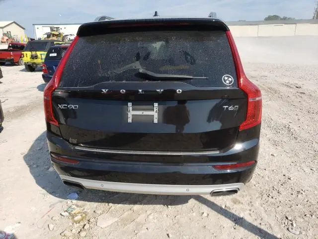 2016 VOLVO XC90 T6  