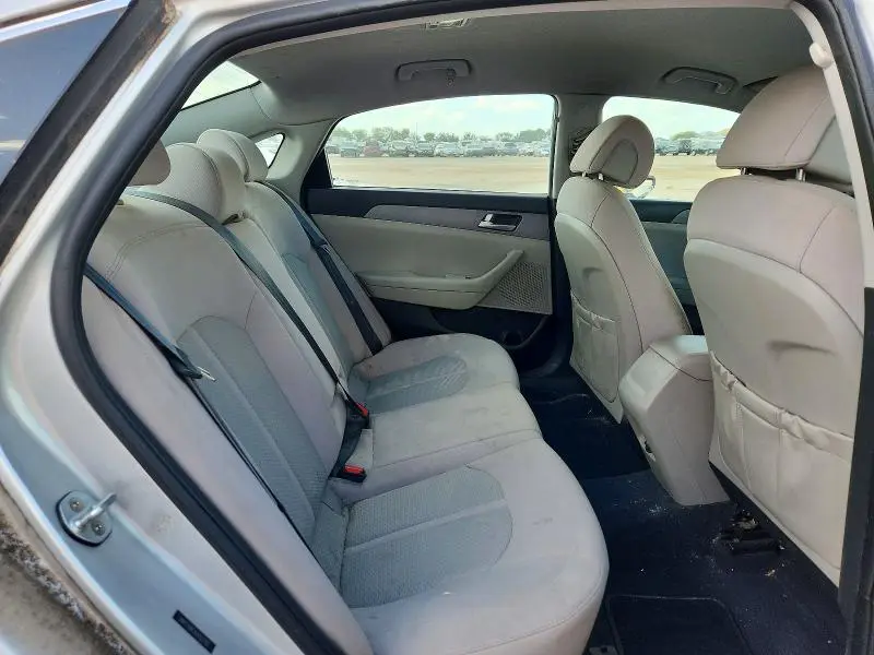 2017 HYUNDAI SONATA SE  